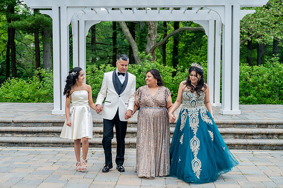 Y24_7690